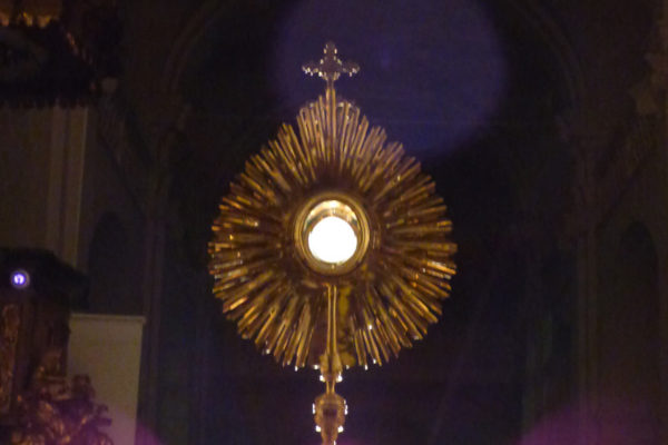 JEZUS przyciąga jak magnes…